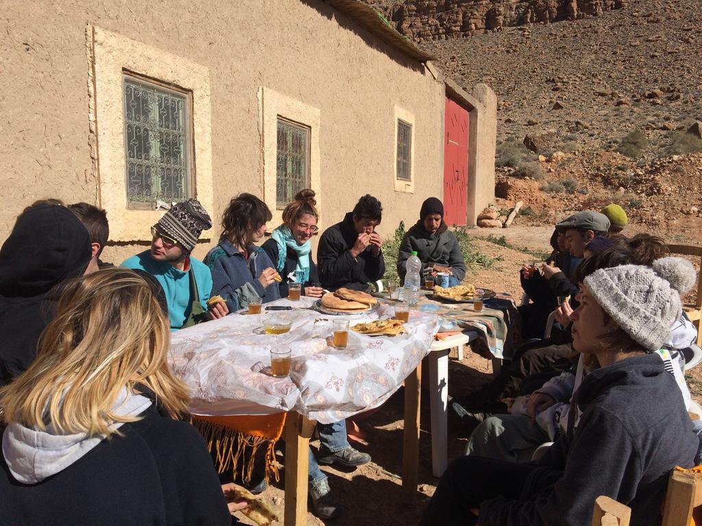 Gite D'Etape Traditionnel Berbere Ifri エクステリア 写真