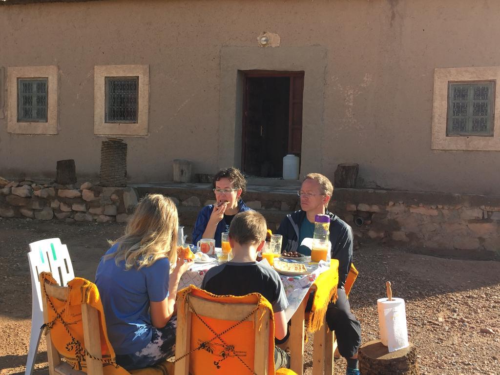 Gite D'Etape Traditionnel Berbere Ifri エクステリア 写真