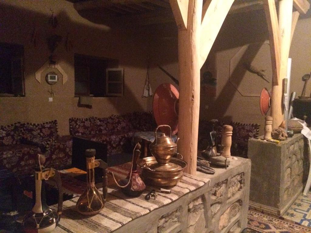 Gite D'Etape Traditionnel Berbere Ifri エクステリア 写真