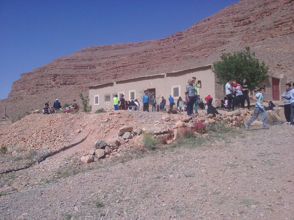 Gite D'Etape Traditionnel Berbere Ifri エクステリア 写真