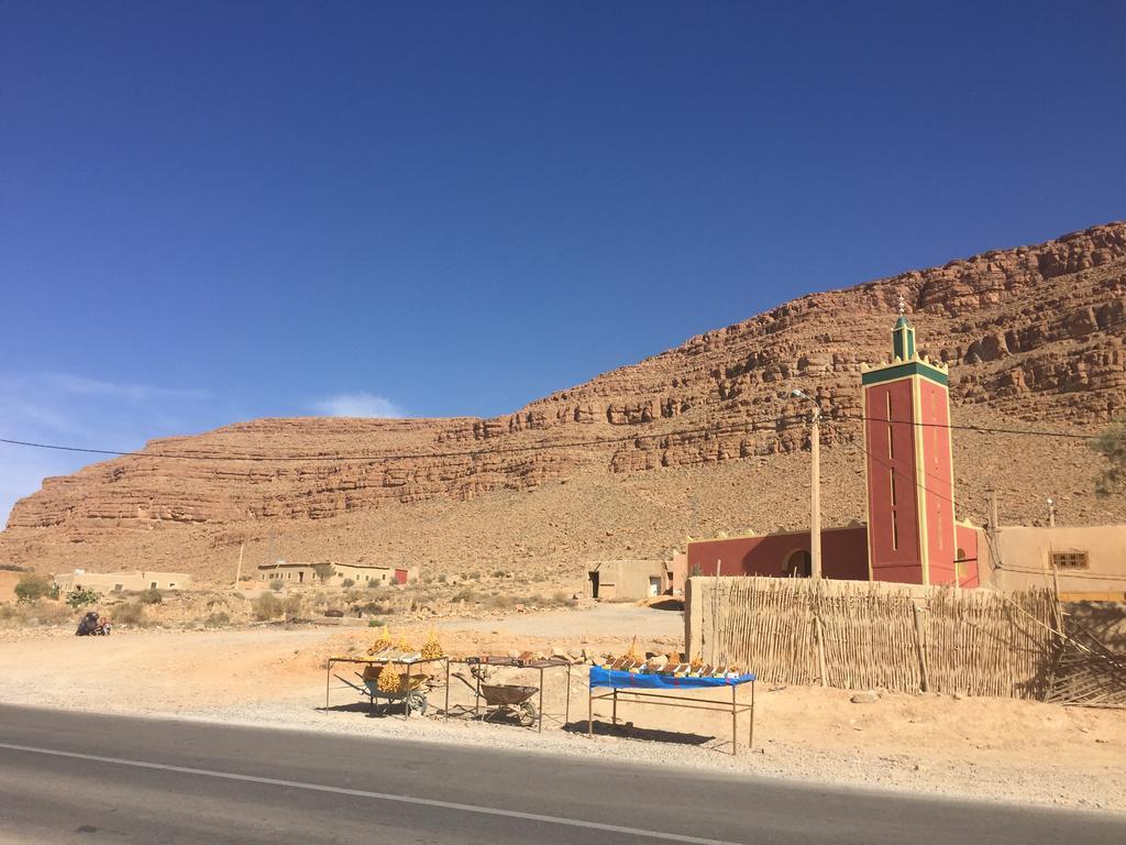 Gite D'Etape Traditionnel Berbere Ifri エクステリア 写真