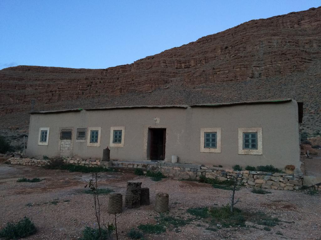 Gite D'Etape Traditionnel Berbere Ifri エクステリア 写真